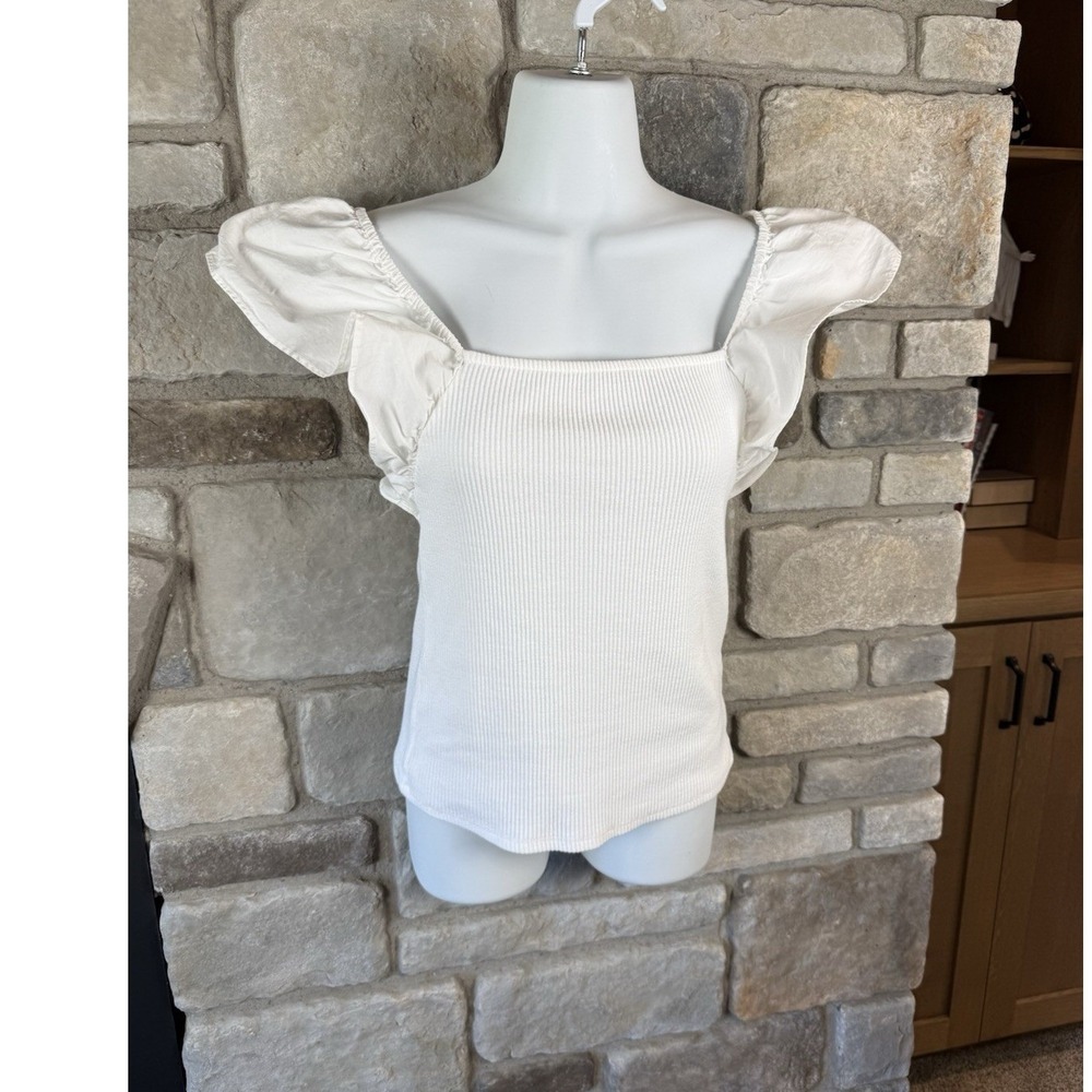 A New Day Womens White Ribbed Top w/ Ruffled Flutter Sleeves Size Small